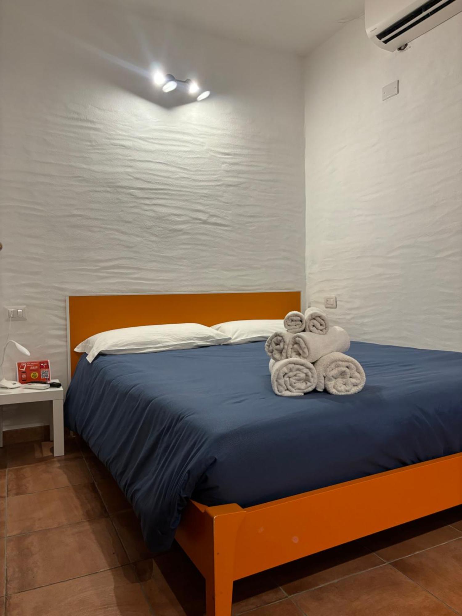 Il Terrazzino Iglesias Bed & Breakfast Exterior photo